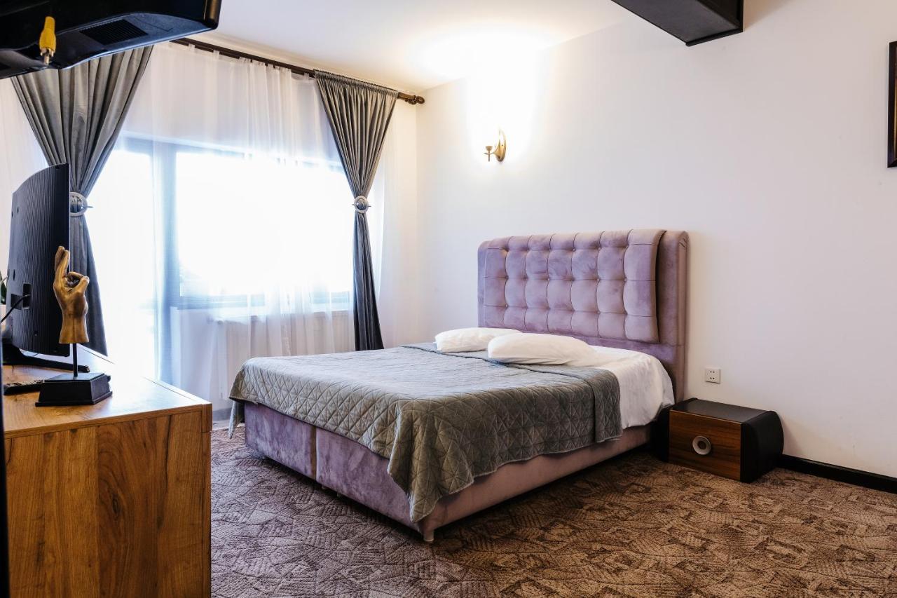 Hotel Contele Vladimir Bran  Esterno foto